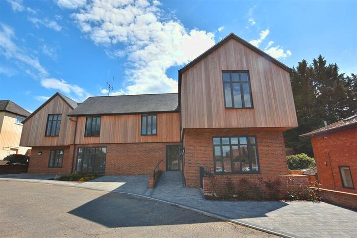 1 Bedroom Flat To Rent In Oakwood Apartments, Bansons Yard, Ongar, CM5