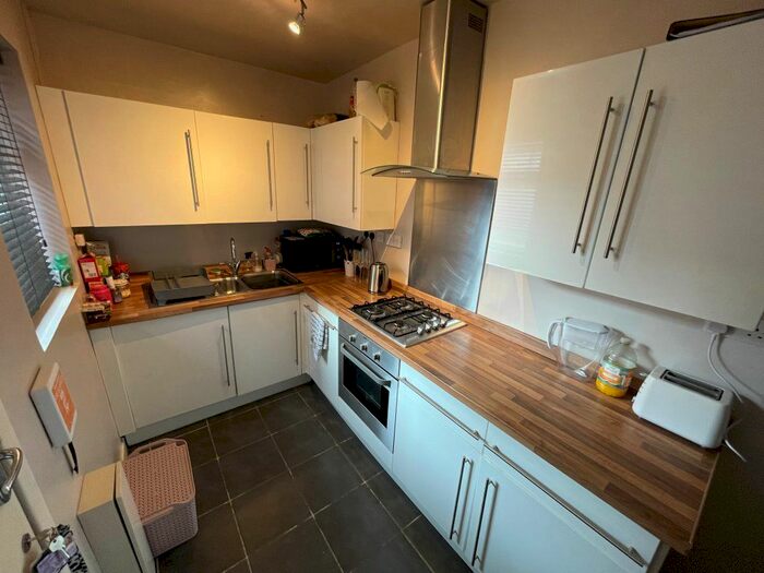 3 Bedroom Terraced House To Rent In Ullswater Street, Leicester, LE2