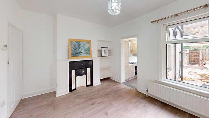 2 Bedroom House To Rent In Lansdell Road, Mitcham, CR4