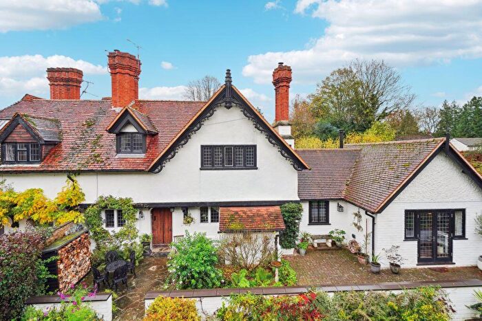 3 Bedroom Semi-Detached House For Sale In Medmenham, Nr Marlow, SL7