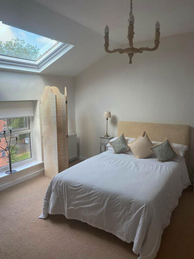 2 Bedroom Apartment To Rent In Caroline Place, Wirral, CH43