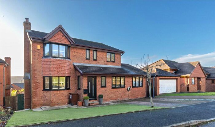 4 Bedroom Detached House For Sale In Kirkhill Avenue, Haslingden, Rossendale, BB4