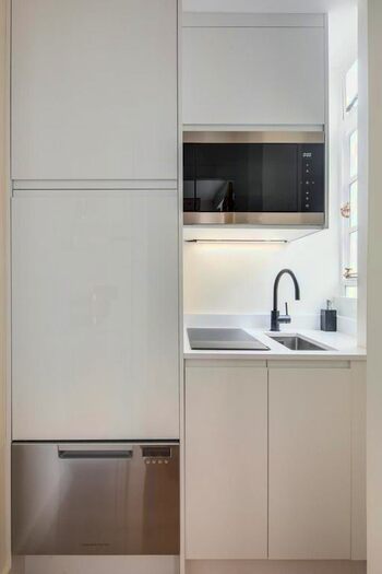 Studio To Rent In Nell Gwynn House, Sloane Avenue, Chelsea, London, SW3