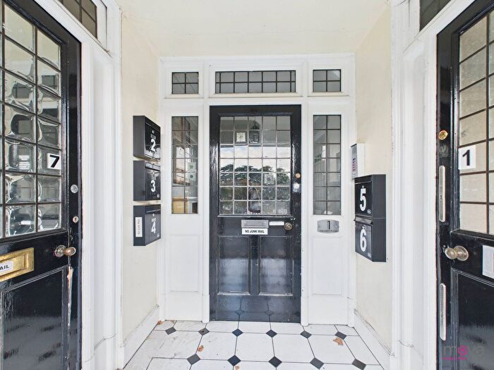 1 Bedroom Studio To Rent In Hewlett Road, Cheltenham, GL52