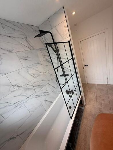 4 Bedroom Terraced House To Rent In Vermont Street, Leeds, LS13