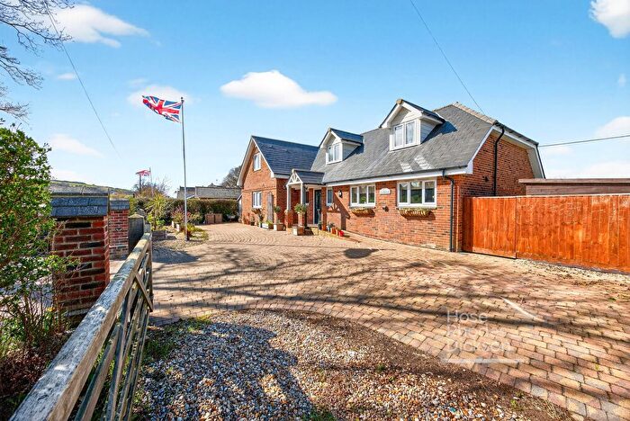 4 Bedroom Detached House For Sale In Hillway Road, Bembridge, Isle Of Wight, PO35