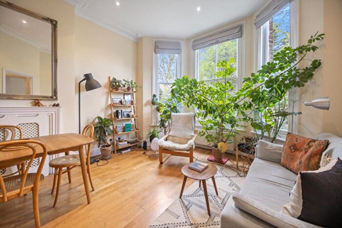 2 Bedroom Flat To Rent In Adamson Road, Belsize Park, NW3