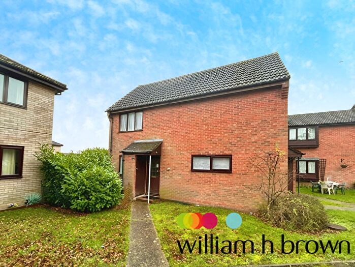 1 Bedroom Flat To Rent In Chinook, Highwoods, Colchester, CO4