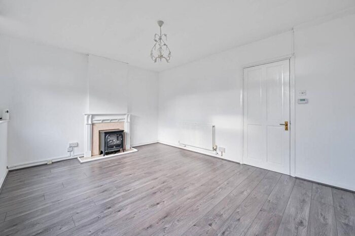 3 Bedroom End Of Terrace House For Sale In Sunfields Place, Greenwich, London, SE3