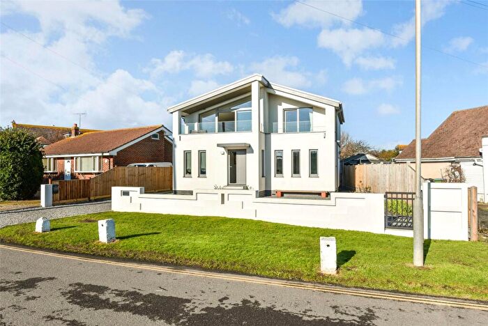 3 Bedroom Detached House For Sale In Alleyne Way, Elmer, West Sussex, PO22