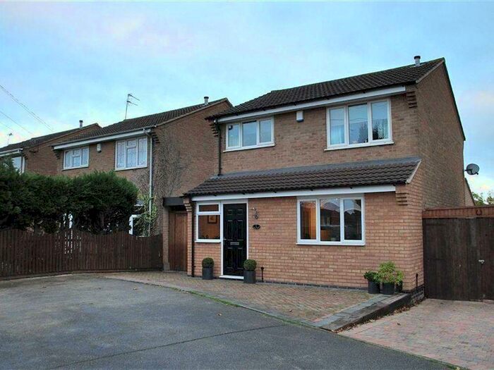 3 Bedroom House To Rent In Wilton Close, Stenson Fields, Derby, DE24