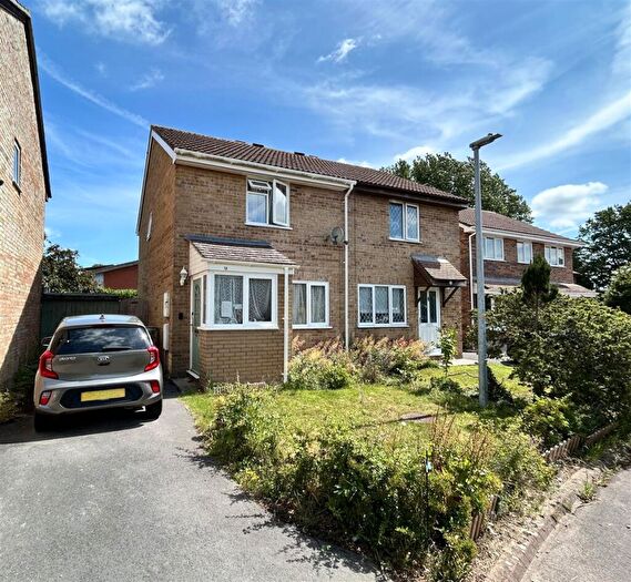3 Bedroom Semi-Detached House For Sale In Bramble Drive, Chippenham, SN15