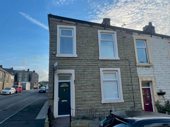 3 Bedroom Terraced House To Rent In Devonshire Street, Accrington, Lancashire, BB5