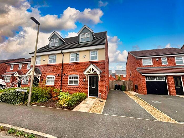 3 Bedroom Town House To Rent In Muskett Drive, Northwich, Cheshire, CW8