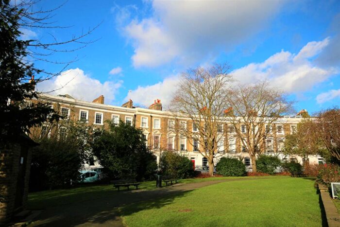 2 Bedroom Flat To Rent In Thornhill Square, N1