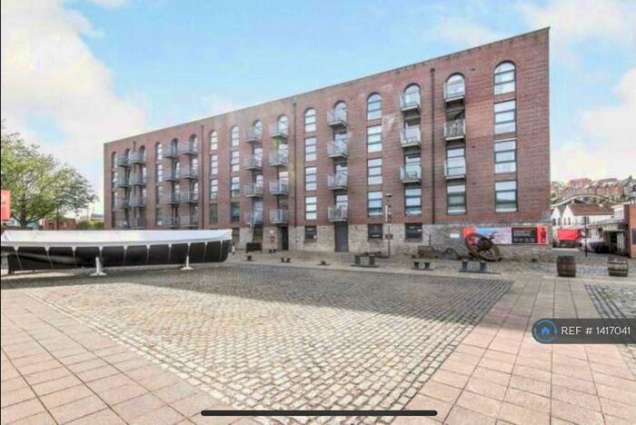 1 Bedroom Flat To Rent In Steamship House, Bristol, BS1