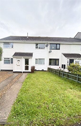 2 Bedroom Terraced House To Rent In Prideaux Road, Ivybridge, PL21