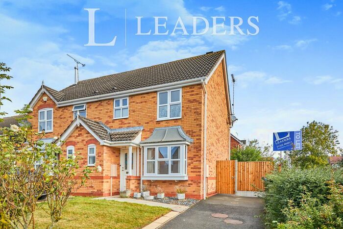 3 Bedroom Semi-Detached House To Rent In Pendleside Way, Littleover, Derby, DE23