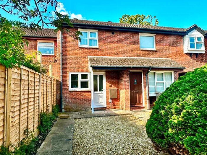 2 Bedroom Terraced House To Rent In Marram Close, Lymington, Hampshire, SO41