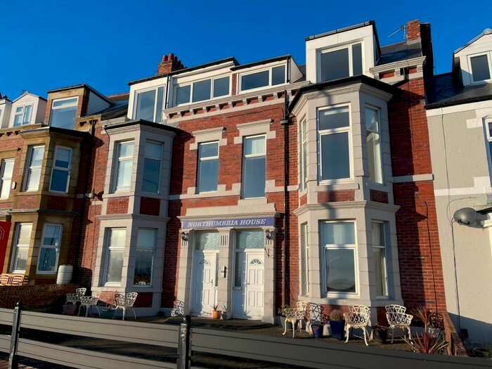 2 Bedroom Flat To Rent In Windsor Crescent, Whitley Bay, NE26
