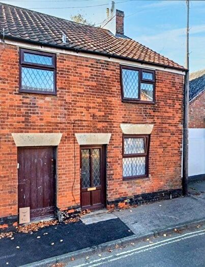 2 Bedroom Terraced House To Rent In Avenue Road, Wymondham, NR18