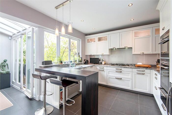 5 Bedroom Terraced House To Rent In Clifton Hill, St John's Wood, London, NW8