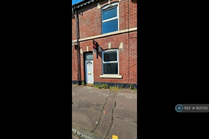 2 Bedroom Terraced House To Rent In Cross Lane, Radcliffe, Manchester, M26