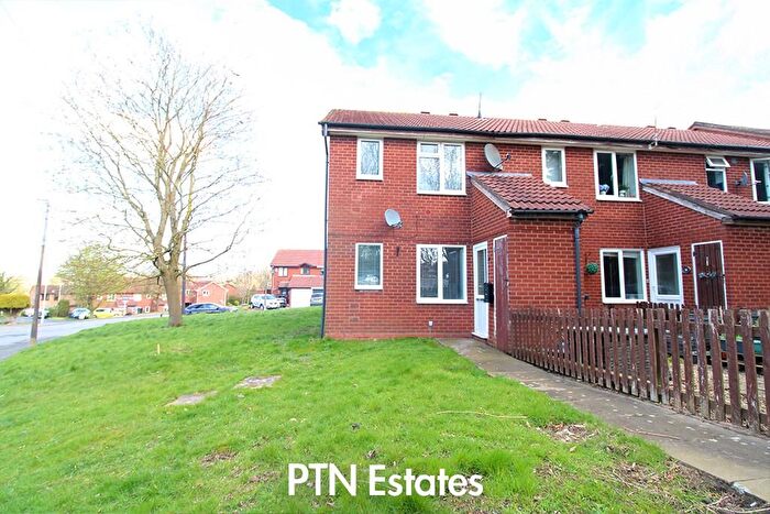 1 Bedroom Flat For Sale In Old Hall Close, Stourbridge, DY8