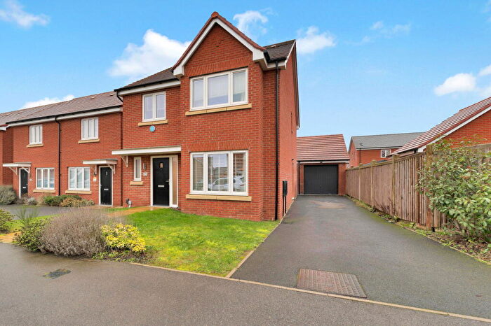 4 Bedroom Detached House For Sale In Furrow Close, Middlebeck, Newark On Trent, NG24