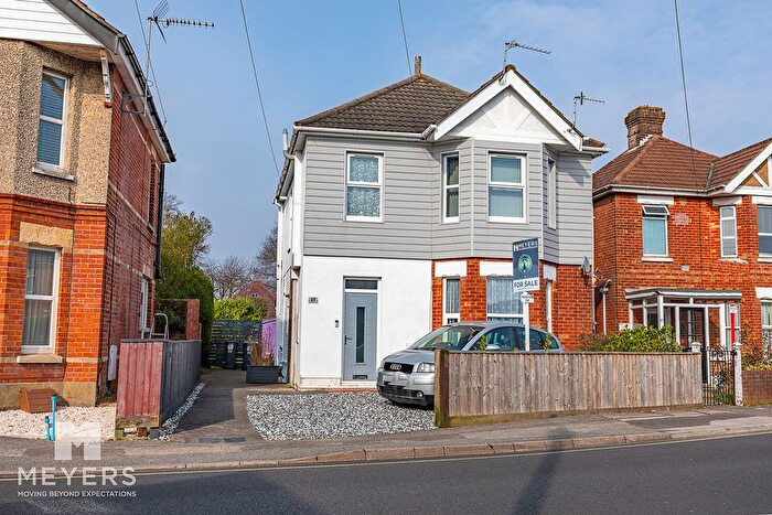 1 Bedroom Flat For Sale In Ensbury Park Road, Bournemouth, BH9