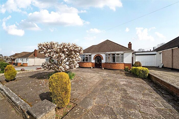3 Bedroom Bungalow For Sale In Felstead Road, Orpington, BR6