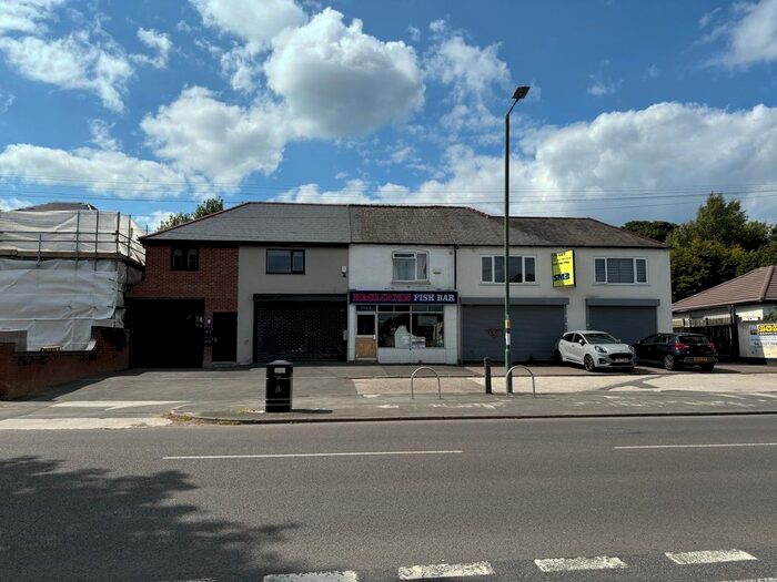 2 Bedroom Flat To Rent In Haslucks Green Road, Solihull, B90