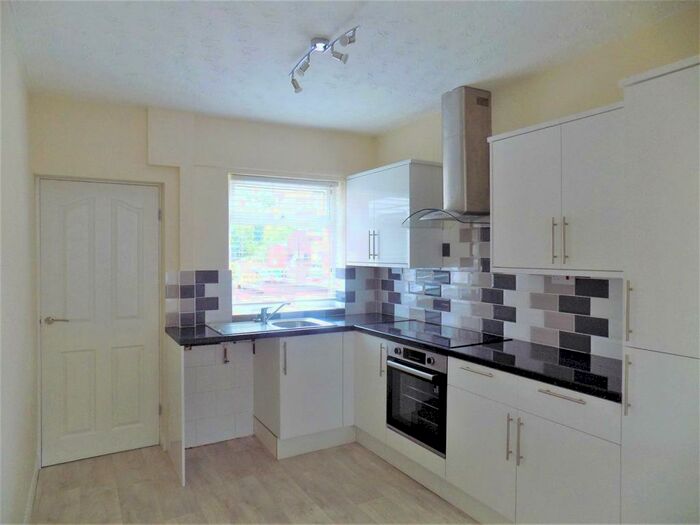 3 Bedroom Terraced House To Rent In Mill Lane, Treeton, Rotherham, S60