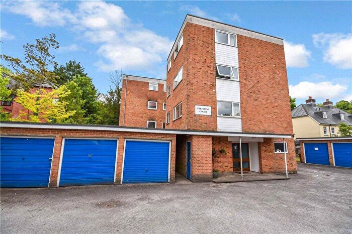 1 Bedroom Apartment To Rent In Middlebridge Street, Romsey, Hampshire, SO51