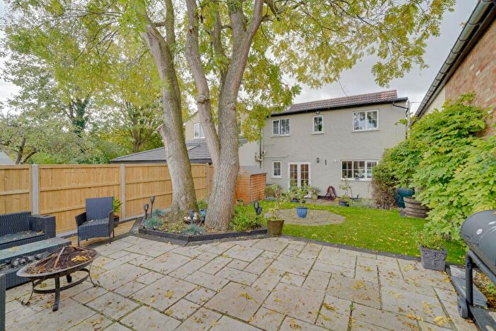 4 Bedroom Semi-Detached House For Sale In Period Character Home, SG8