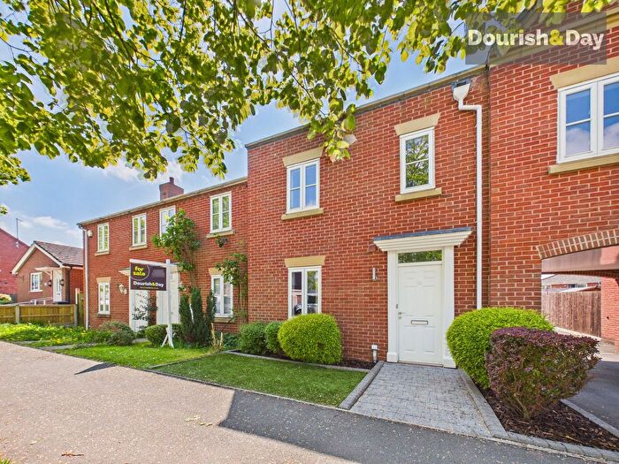 3 Bedroom Terraced House For Sale In Park Avenue, Whitchurch, SY13