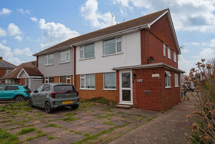 2 Bedroom Semi-Detached House For Sale In Bridgefield Road, Whitstable, Kent, CT5