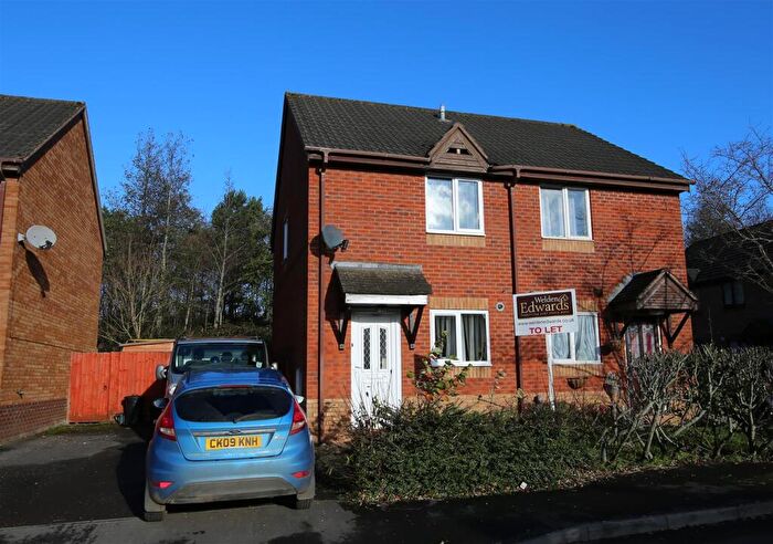 2 Bedroom Semi Detached House To Rent In Gardenia Drive, Tiverton, EX16