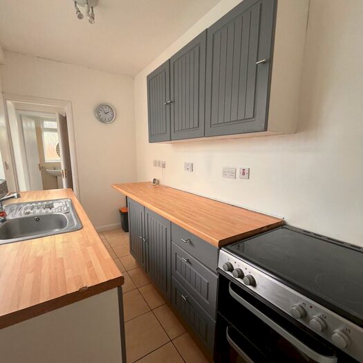 2 Bedroom Terraced House To Rent In Elliott Street, Gravesend, DA12