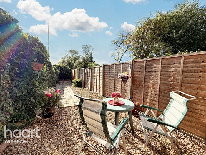 2 Bedroom Semi Detached House For Sale In Roscoe Terrace, Wisbech, PE13