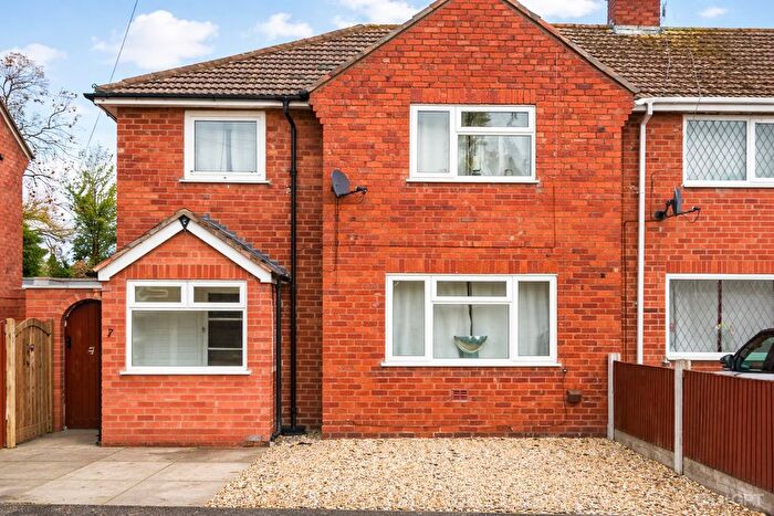 3 Bedroom Semi-Detached House To Rent In Greenfields, Upton, Chester, Cheshire, CH2