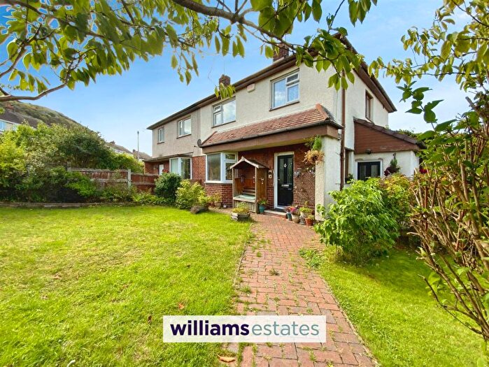 3 Bedroom House For Sale In Ffordd Gwilym, Prestatyn, LL19