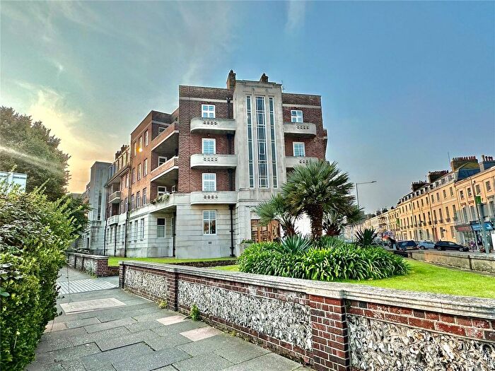 4 Bedroom Flat For Sale In Devonshire Place, Eastbourne, East Sussex, BN21