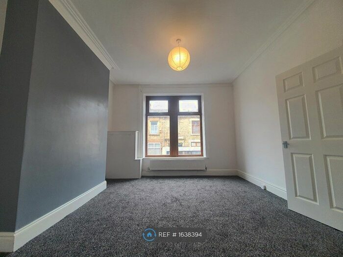 3 Bedroom Terraced House To Rent In Greenway Street, Darwen, BB3