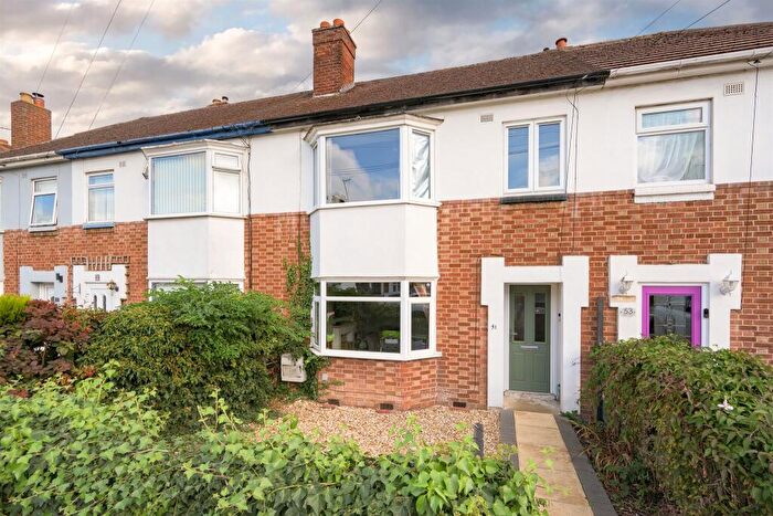 3 Bedroom Terraced House For Sale In Hillside Avenue, Kettering, NN15