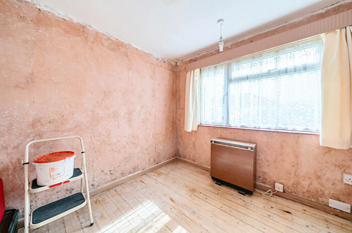 2 Bedroom Bungalow For Sale In St. Davids Close, Cheltenham, Gloucestershire, GL51