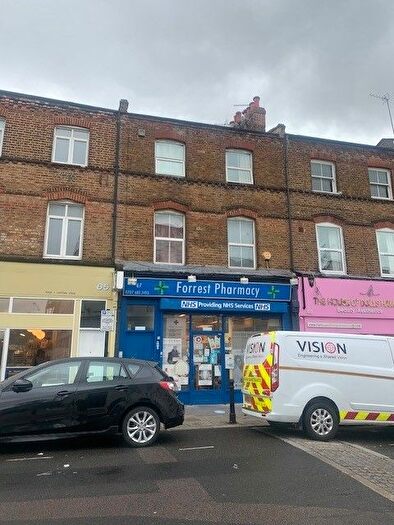 1 Bedroom Flat To Rent In Blythe Road, London, W14