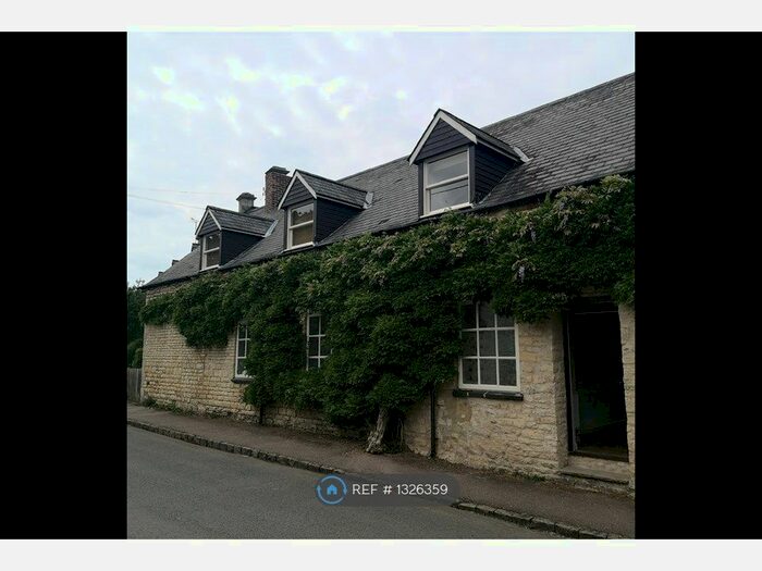 2 Bedroom Flat To Rent In The Leas, Oakham LE15