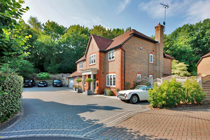4 Bedroom Detached House For Sale In Nutfields, Ightham, Sevenoaks, Kent, TN15