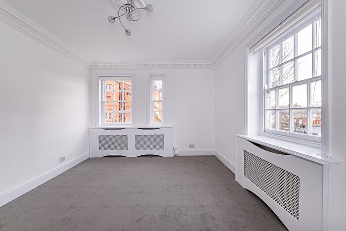 1 Bedroom Flat To Rent In Draycott Place, London, SW3